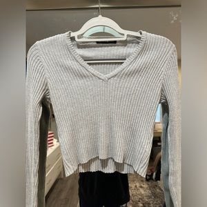 Gray Brandy Melville Long Sleeve Crop🩶